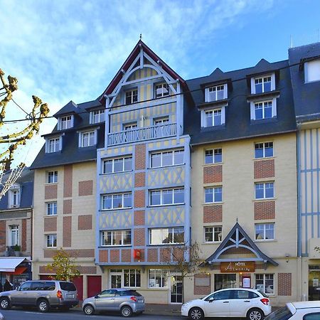 Almoria Hotel & Spa Deauville Bagian luar foto