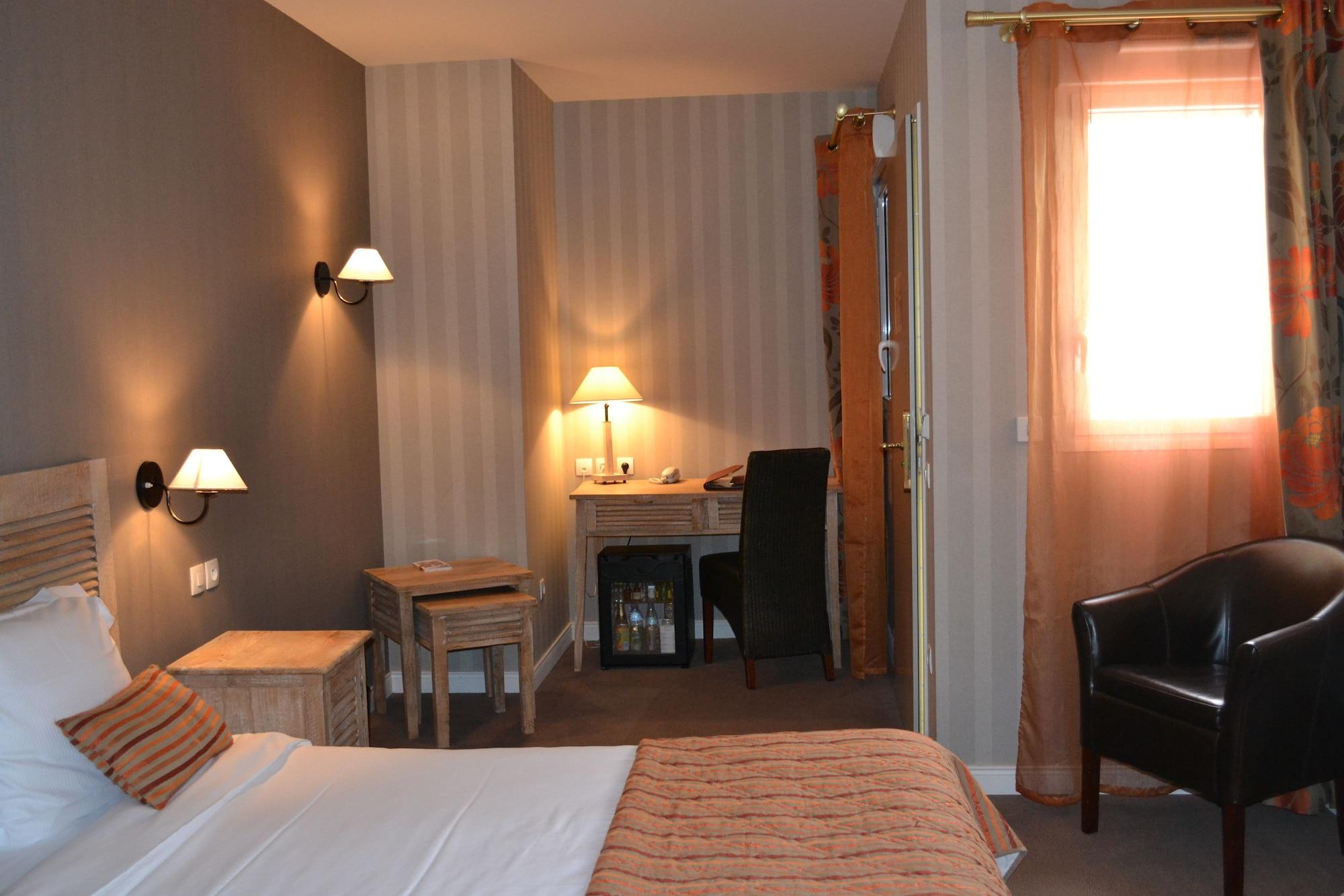 Almoria Hotel & Spa Deauville Bagian luar foto
