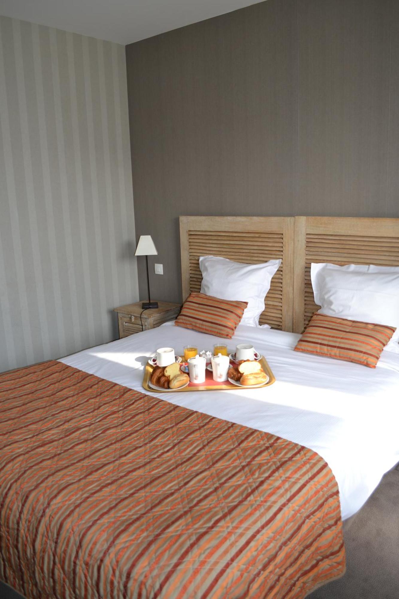 Almoria Hotel & Spa Deauville Bagian luar foto