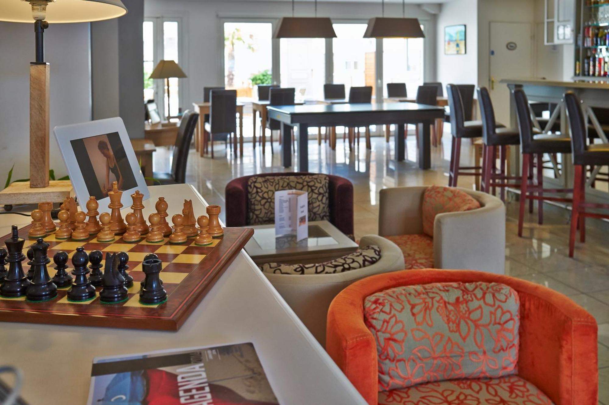 Almoria Hotel & Spa Deauville Bagian luar foto