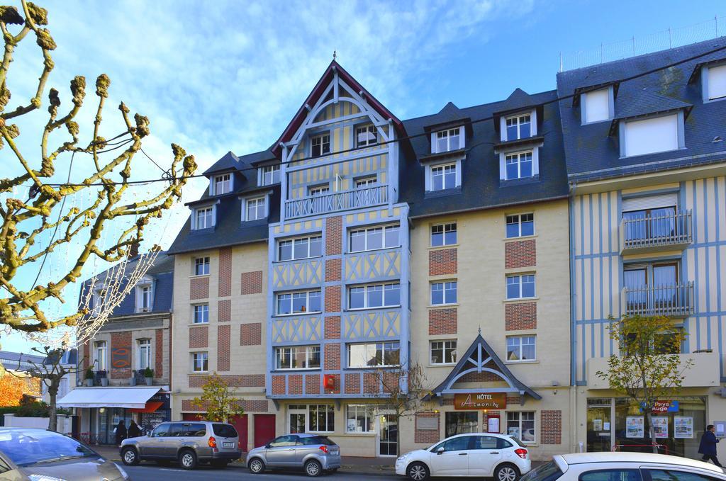 Almoria Hotel & Spa Deauville Bagian luar foto