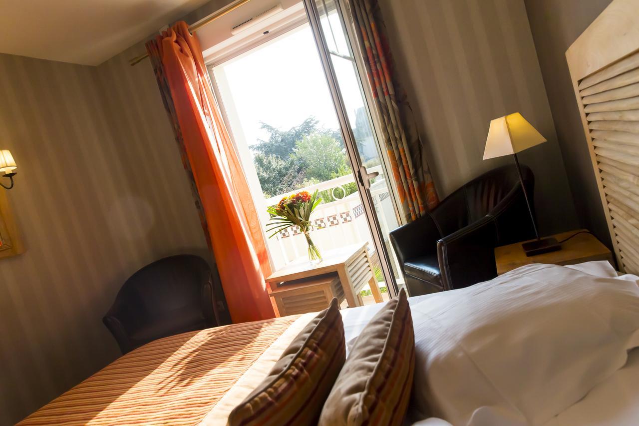 Almoria Hotel & Spa Deauville Bagian luar foto