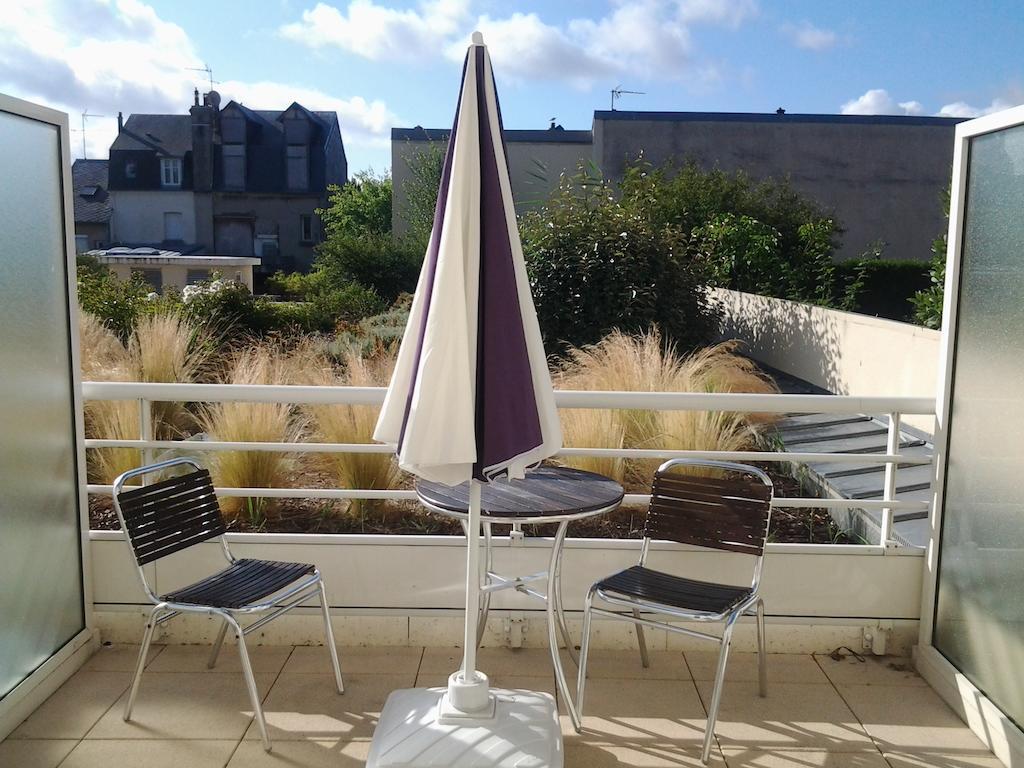 Almoria Hotel & Spa Deauville Bagian luar foto
